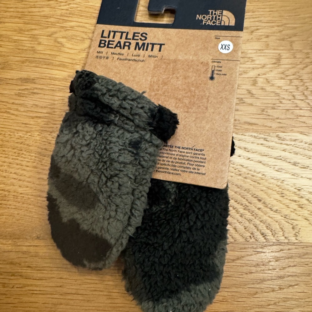 The North Face Fuzzy Black & Green Mitts